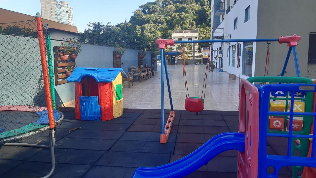 500M Da Praia, Predio Cm Piscina, 1Garagem, Wi-Fi 300 Mbps, Centro De Guaruja, Proximo A Praia E Comercio, Horarios Check-In E Check-Out Flexiveis, Churrasqueira, Exterior foto